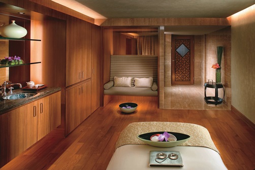 The Mandarin Spa Treatment Room, Hong Kong